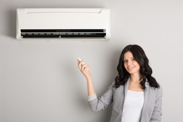 Why Your Air Conditioner Cools the House but Indoor Humidity Stays High